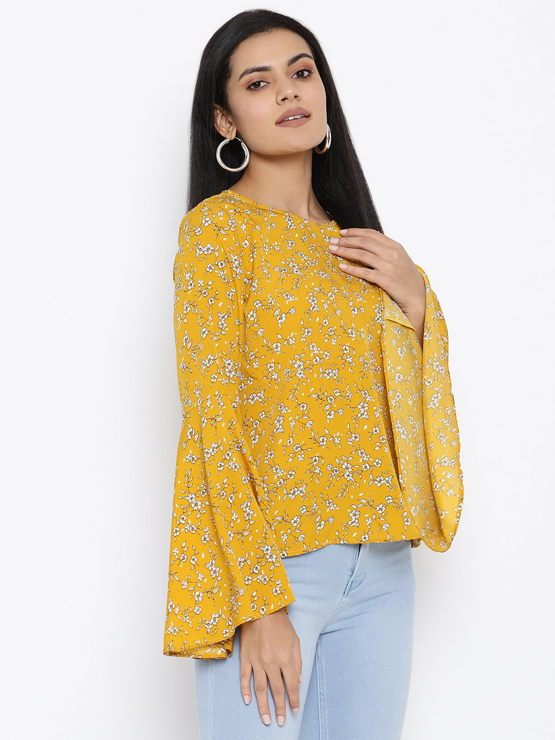 Floral Printed Bell Sleeve Regular Top