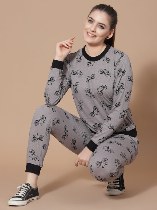 Women Grey & Black Pure Cotton Printed Night suit